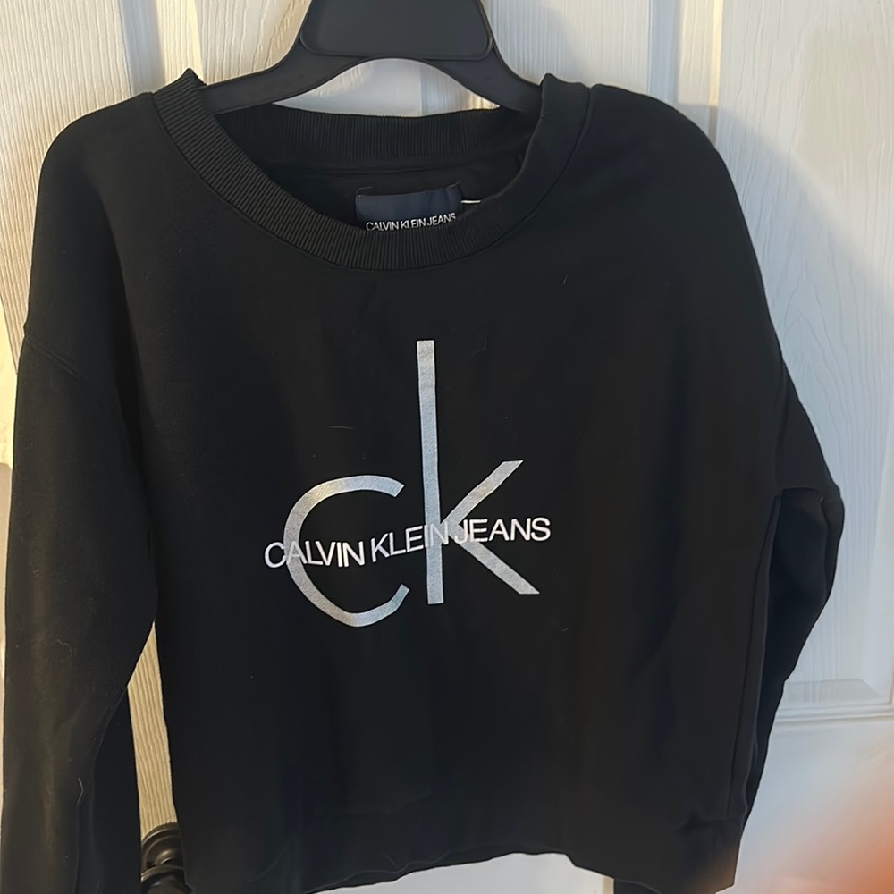 Calvin Klein black sweatshirt